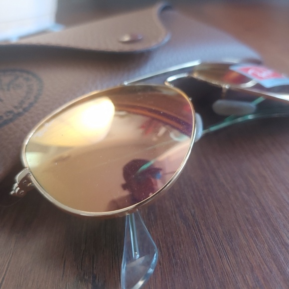Brand new authentic Ray-Ban sunglasses main image 4